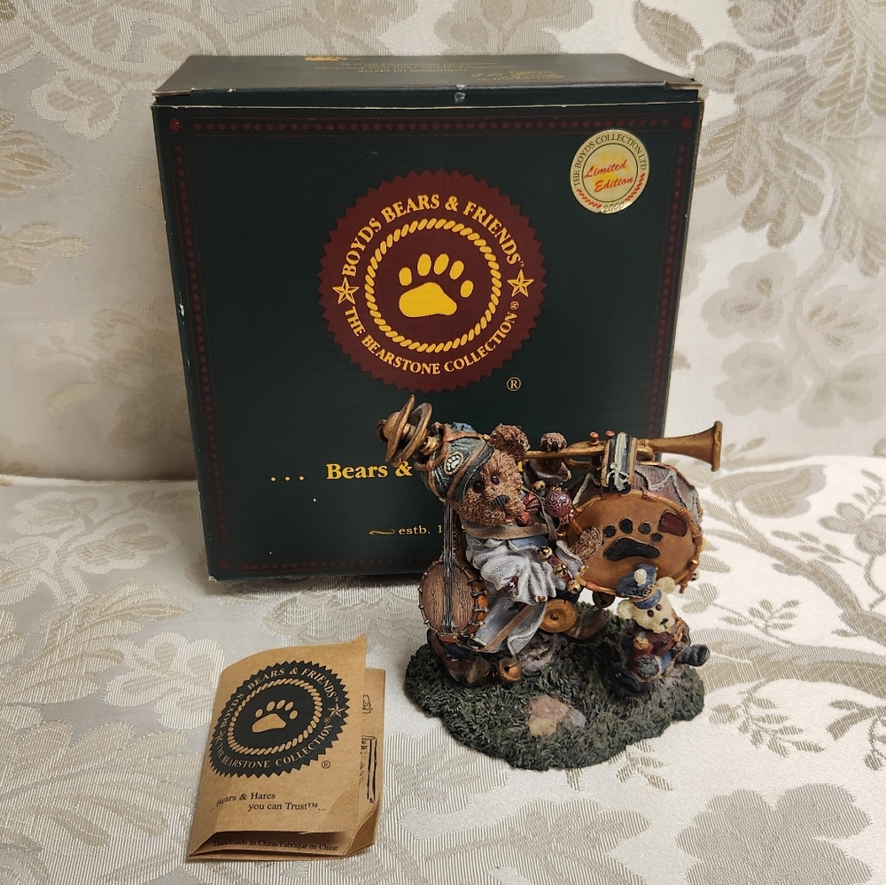 Boyds Bears Jonathan C. Tootsenwhistle Marjorie Marchalong One Bear Band 227806